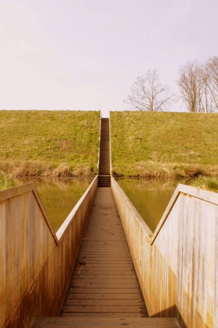 “The best things in life are not things, but yes they are free!”, Moses' bridge (Halsteren, NL) by SpaceUtopian ©