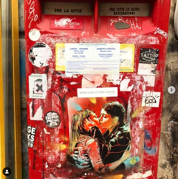 A request for more love letters on a mailbox (2021 © by @whatifier (Naples, IT))